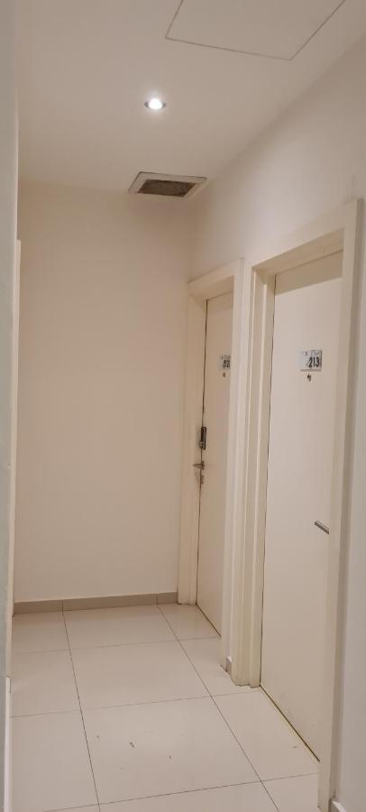 קואנטאן Star Tree Homestay -Contactless Self Check In מראה חיצוני תמונה