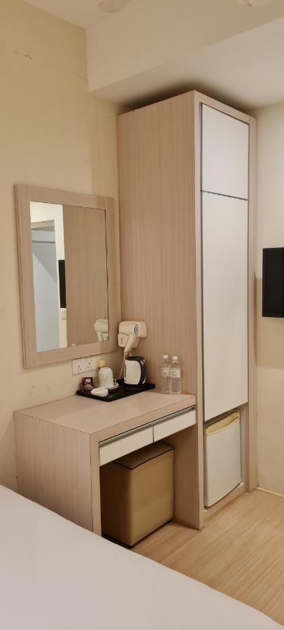 קואנטאן Star Tree Homestay -Contactless Self Check In מראה חיצוני תמונה